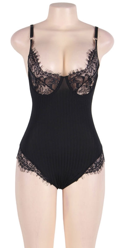 QUEEN PLUS  LACEY Lingerie sublime: sensualidade, elegância e qualidade.